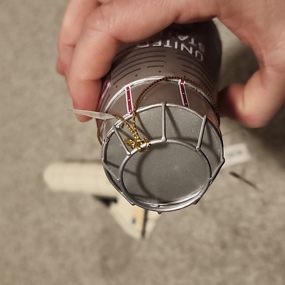 NWT set of 2 discontinued metal rocket space ornaments - Picture 11 of 14